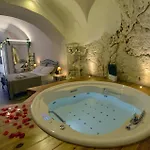 Grotta Della Luna - Romantic Luxury Jacuzzi Ostuni
