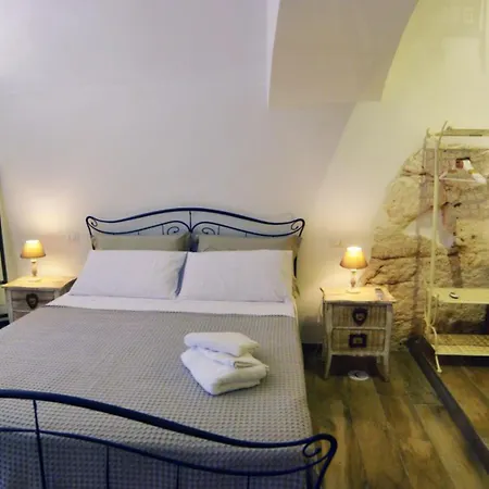 Grotta Della Luna - Romantic Luxury Jacuzzi