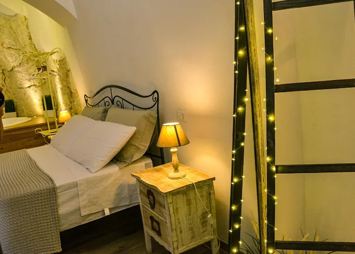 Grotta Della Luna Остуни